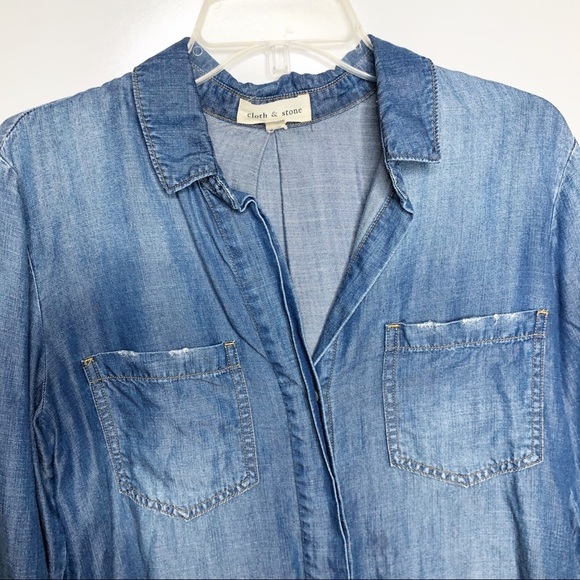 cloth & stone Chambray Raw Hem Button Shirt Blue S - Picture 8 of 11
